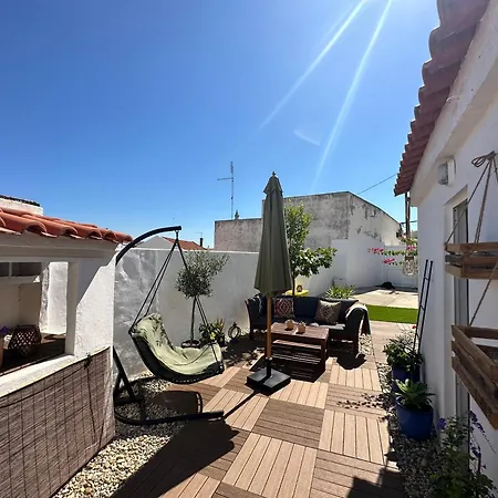 Casa Pirilampo Ferragudo Holiday home *