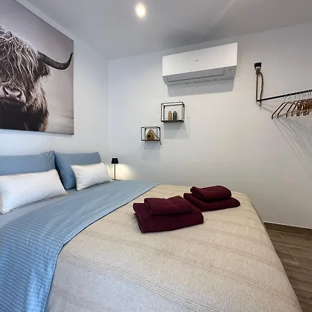 Casa Pirilampo * Ferragudo (Faro)