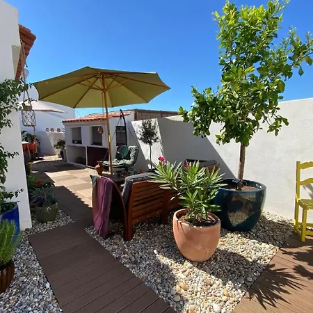 Casa Pirilampo * Ferragudo (Faro)